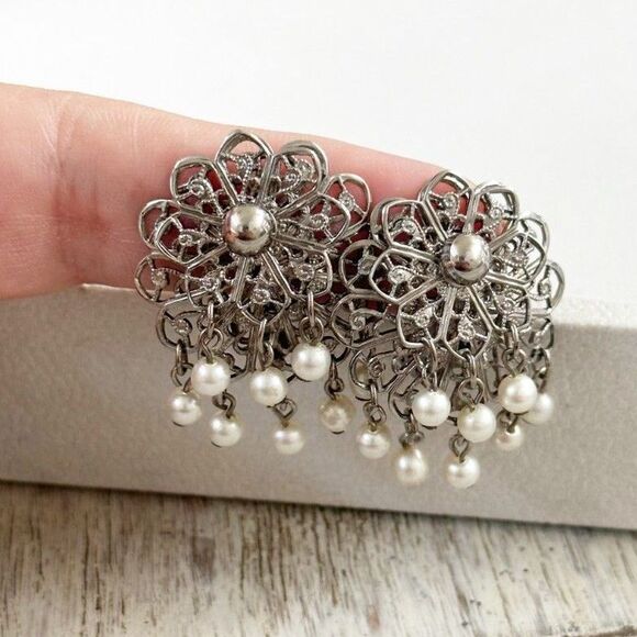 Vintage Silver Tone Filigree Chandelier Earrings With Faux Pearl Dangles - Picture 2 of 3